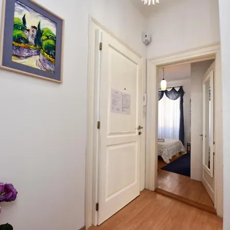 Ariana - & Comfy Apartamento
